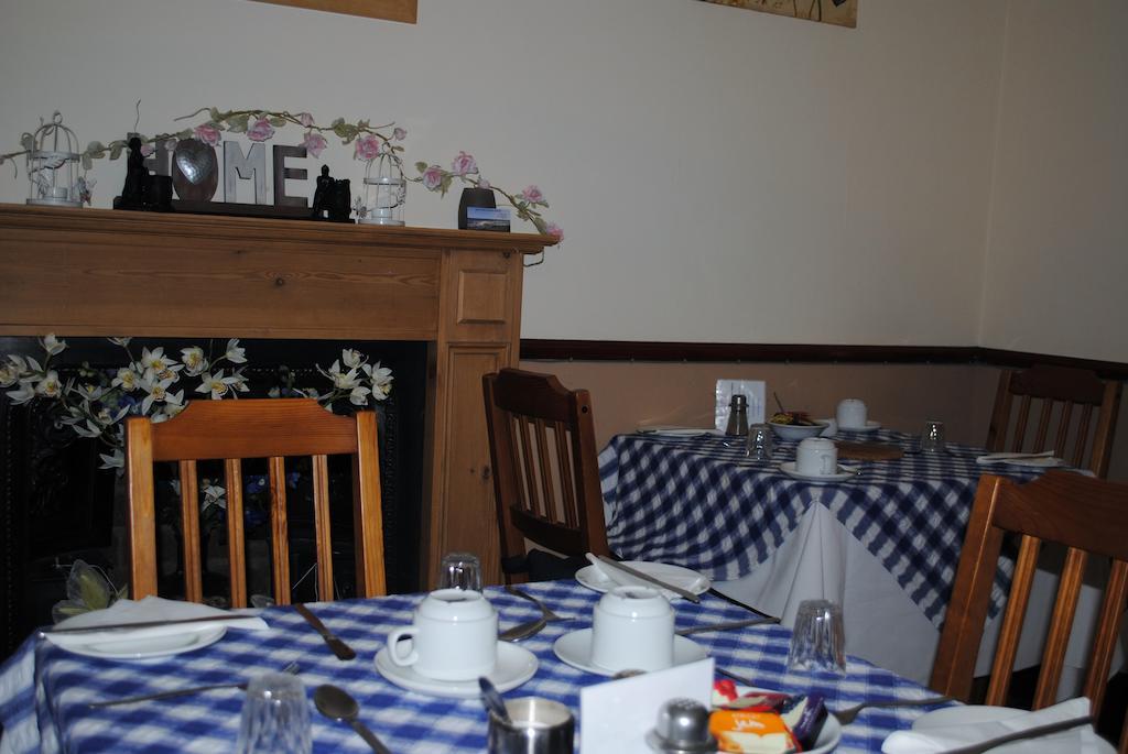 シーハウシズ The Olde School House Bed & Breakfast エクステリア 写真